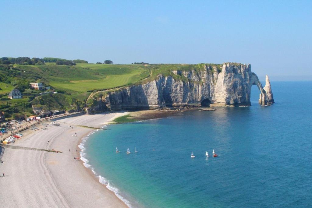 Camping Les Falaises De Toussaint Zewnętrze zdjęcie