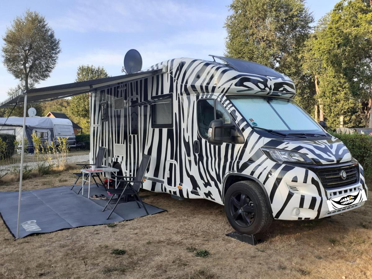 Camping Les Falaises De Toussaint Zewnętrze zdjęcie