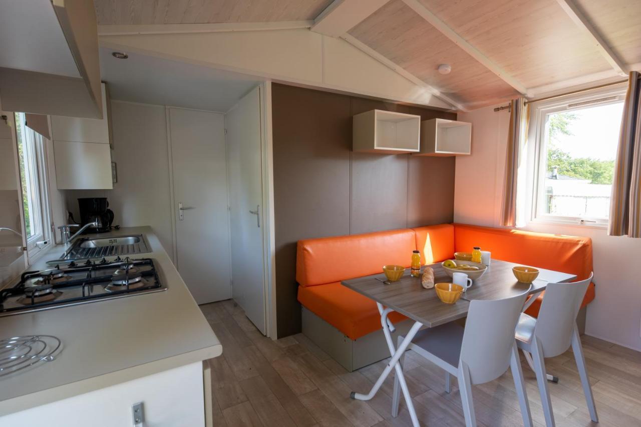 Camping Les Falaises De Toussaint Zewnętrze zdjęcie